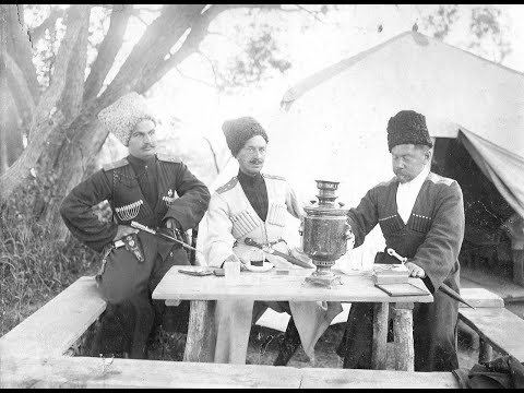 Видео: Кубанская казачка   Течет речка по песочку