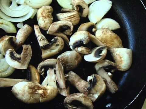 Видео: Пиле с гъби / Mushroom chicken
