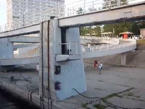 Видео: Отправление из Самары теплохода "Валерий Чкалов"