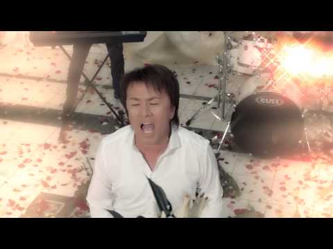 Видео: Аллаберген Жаксыбаев "Суйип отем..."