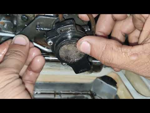 Видео: Настройка масляного насоса швейной машины Juki!