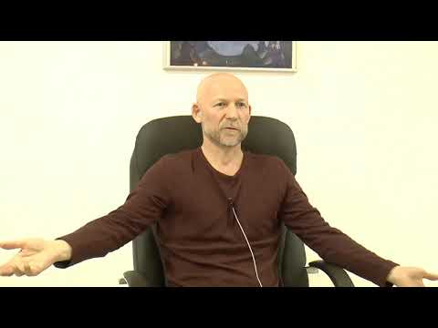 Видео: 02.  Бессмысленные поиски смысла, которого нет