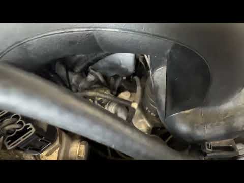 Видео: Mercedes-Benz W124 M104. Подсосы воздуха.