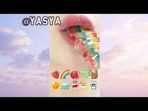 Видео: ЕДА ПО ЭМОДЗИ и НОВАЯ ИСТОРИЯ ОТ ЕЛЕНЫ РАЙТМАН 🐈 / Еда с историями
