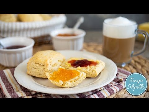 Видео: Быстрые, Вкусные, Ароматные Булочки на Кефире БЕЗ Дрожжей, Яиц (Сконы) | Buttermilk Biscuits/Scones