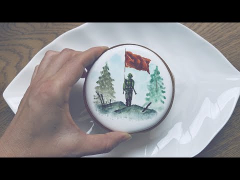 Видео: Пряничная роспись к 23 февраля. Рисуем красками