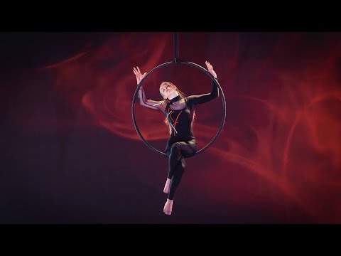 Видео: Силина Марина воздушное кольцо профи.