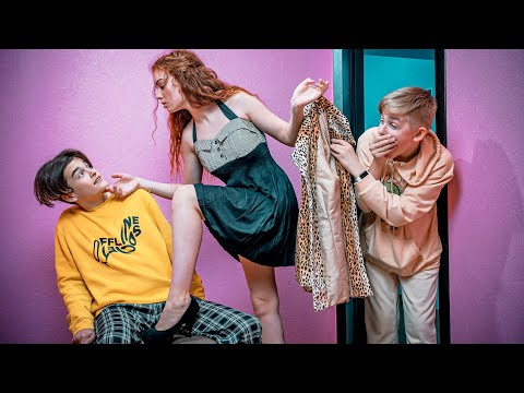 Видео: МАША ТАНЦУЕТ ДЛЯ КИРИЛЛА!!