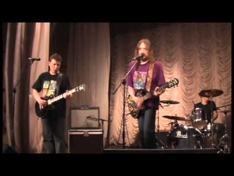 Видео: Гражданская Оборона - Без меня(Петрозаводск, 29.11.2007)