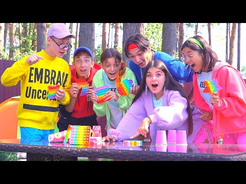 Видео: Поп ит РУЛЕТКА ! Кому в ЛАГЕРЕ Не Повезёт ! Pop it roulette