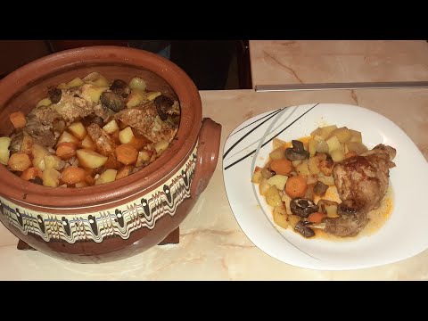 Видео: Нежное и очень сочное мясо кролика в глиняном горшочке.