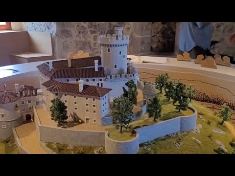Видео: Замок Рихемберк   жемчужина Словении  История основания, прогулка