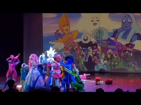 Видео: Steven Universe cosplay / Вселенная Стивена косплей дефиле