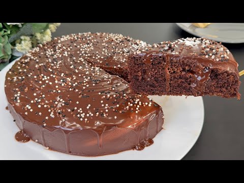 Видео: ВКУСНЕЙШИЙ ШОКОЛАДНЫЙ ТОРТ НА СВЕТЕ 🍫 Невероятно мягкий и тает во рту!
