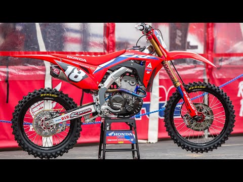 Видео: Внутри Jett Lawrence Factory HRC Honda CRF250R — журнал Motocross Action