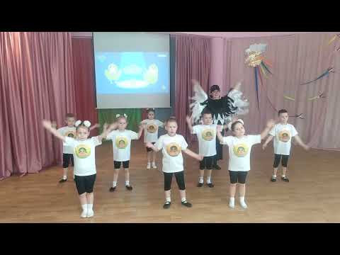Видео: Танец "В здоровом теле здоровый дух" МАДОУ № 52