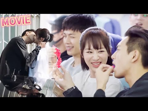 Видео: Папа разрешил Ханю и Тун быть вместе! 💍😍 Мачеха в восторге! 🥳