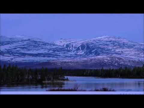 Видео: Чунатундра,  гора Эбручорр,  ущелья.  Интересно и красиво.