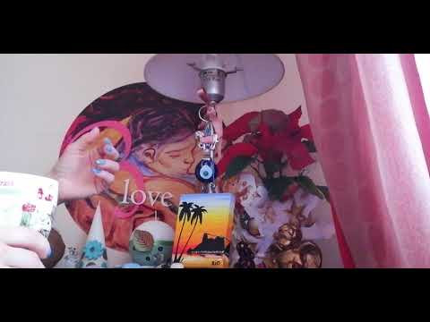 Видео: За малките Знаци, които показват Какво иска от теб Той/Тя