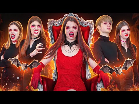 Видео: Голодные Игры Вампиров! Бывшая Девушка Моего Парня Подставила Меня!