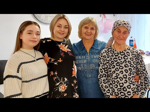 Видео: Мы на   дне  рождения  Катюши !!!