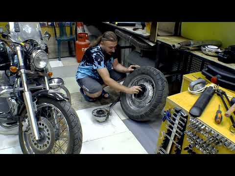 Видео: Снятие колеса Yamaha drag star