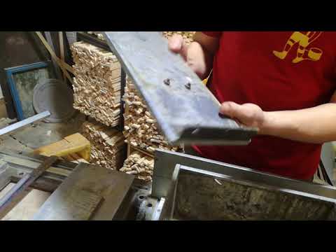 Видео: Небольшой обзор формы для литья ульев ППУ