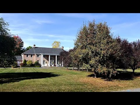 Видео: Осень наступила. Наши приключения в Канаде (октябрь 2025).