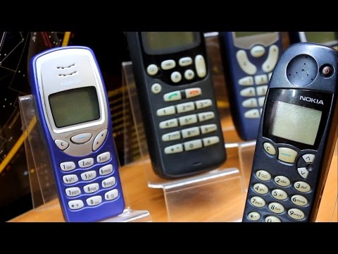 Видео: Обзор Nokia 5110 - Ретро мобильный телефон! Mobile phone retro!