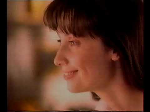 Видео: Рекламный блок (ТВ-Центр, 01.11.1997)