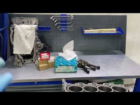 Видео: Киа Церато G4NA.жуткий нагар на поршнях хоть и на газу! Вот что бывает когда меняют масло не вовремя