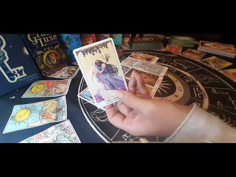 Видео: Мисли ли той за теб? Какво го притеснява? За какво съжалява?💥💕🎯#tarot #taro #таро #тароонлайн 