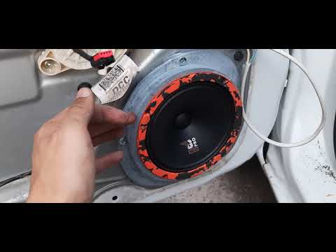 Видео: Замена штатных динамиков в Ford Fokus 2 на DL Audio Gryphon 165 neo