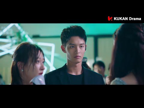 Видео: Любимая женщина унижена, но начальник делает вид, что не знает ее.