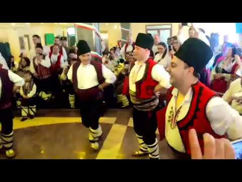 Видео: КАЛИПЕТРОВЦИ - Мъжки ръченик