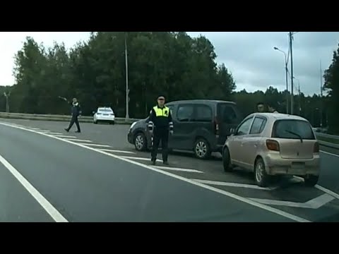 Видео: Таких водителей Петухов ещё не встречал как Василий, кроме меня. ГАИ ЮЗАО 77-3950
