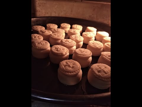 Видео: Духовна розмова. Печемо просфори. 13.04.2021 р.