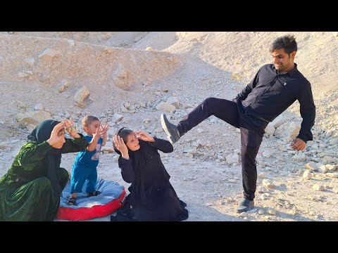 Видео: «Ужасающее нападение на бездомную мать и ее ребенка»