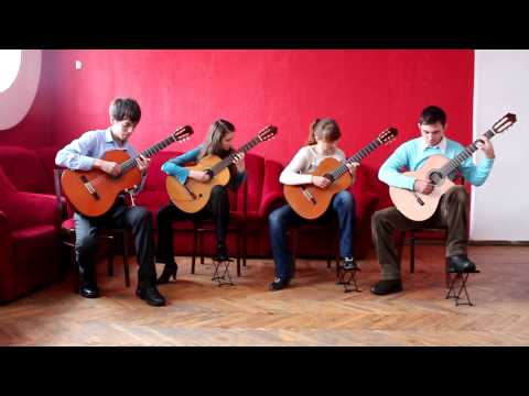 Видео: "Румба" Е. Поплянова. Ансамбль гитаристов.