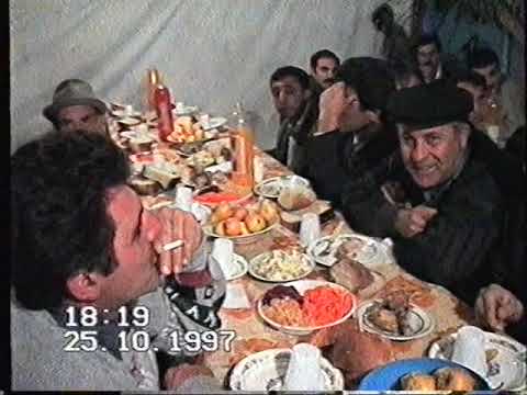 Видео: Свадьба Ахыска турков 1997г. Ahıska Türklerinin düğünü Kazakistan'da 1997yıl. Руслан и Нармина 3ч.