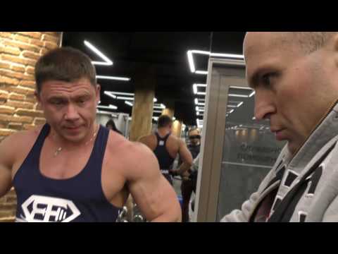 Видео: Александр Фёдоров. Совместная тренировка рук в SportLife