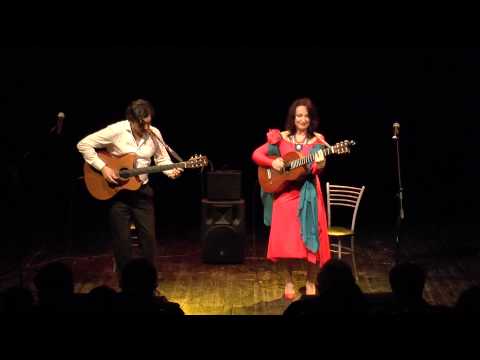 Видео: "Если бы классики умели играть на гитаре". Дуэт "Две гитары"