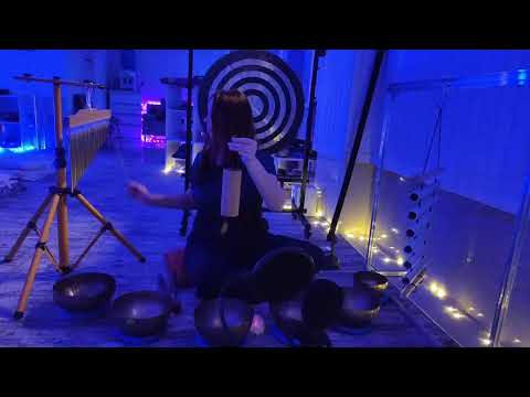 Видео: Медитации с тибетскими поющими чашами