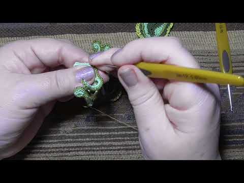 Видео: ВЯЗАНИЕ! МК листика 2 к розе часть 2