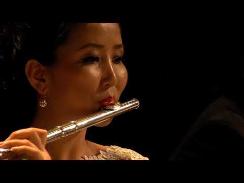 Видео: Morinkhuur Ensemble of Mongolia - Khutagtiin sakhius - Jantsannorov.N - Морин хуурын чуулга