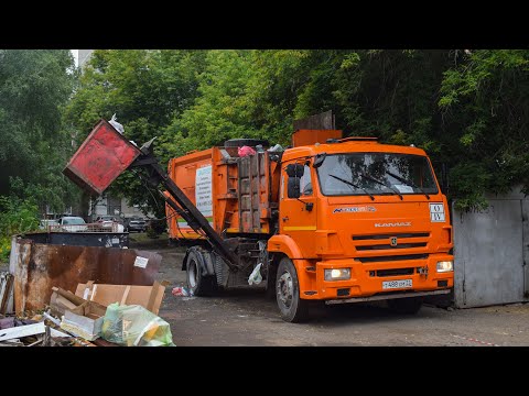 Видео: Мусоровоз МК-4552-02 на шасси КамАЗ-43253-G5 (Т 488 ХМ 22). / KAMAZ garbage truck.