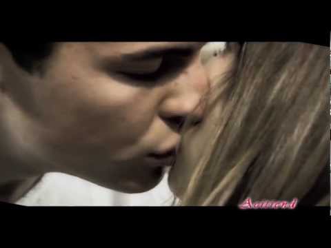 Видео: El Barco/Корабль - Ulises y Ainhoa (Barco A La Deriva)