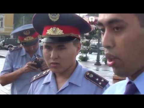 Видео: В Уральске пенсионеры вышли на протест против долгов перед КСК. Уральск, 2018г.