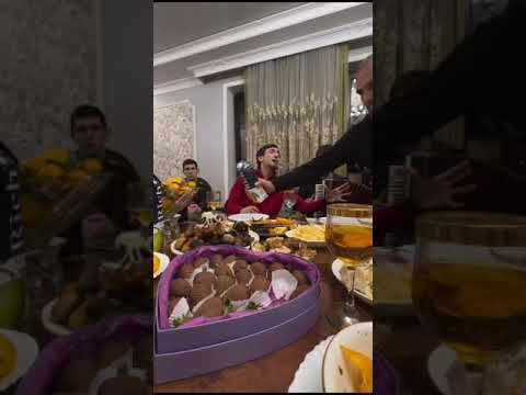 Видео: Алибек казаров мухъэмэд