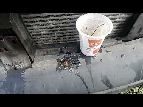 Видео: Как заменить радиатор в Рено Мастер 2 (20230901)